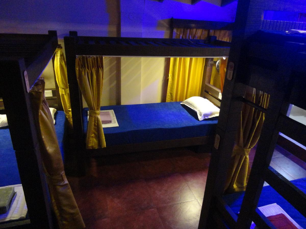 The Yuppi Hippi Female Hostel Anjuna Ngoại thất bức ảnh