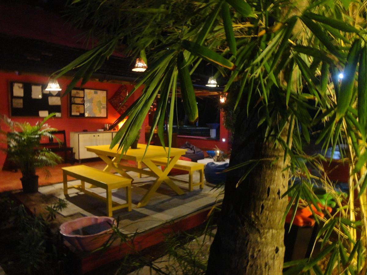 The Yuppi Hippi Female Hostel Anjuna Ngoại thất bức ảnh
