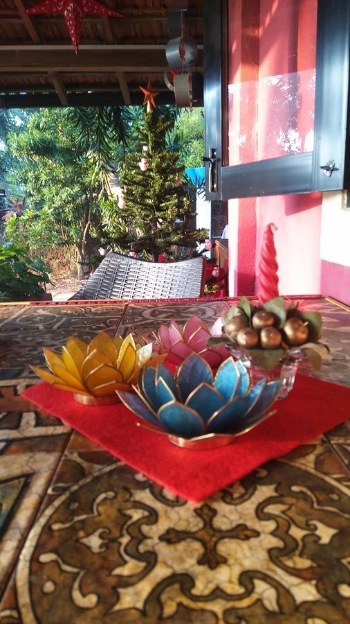 The Yuppi Hippi Female Hostel Anjuna Ngoại thất bức ảnh